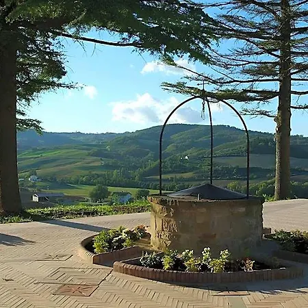 Phi Coldimolino - Lägenhetshotell Gubbio